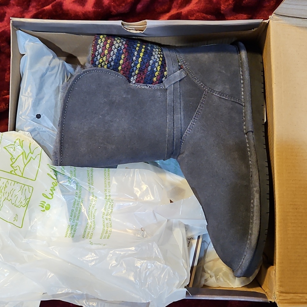 Women's boots